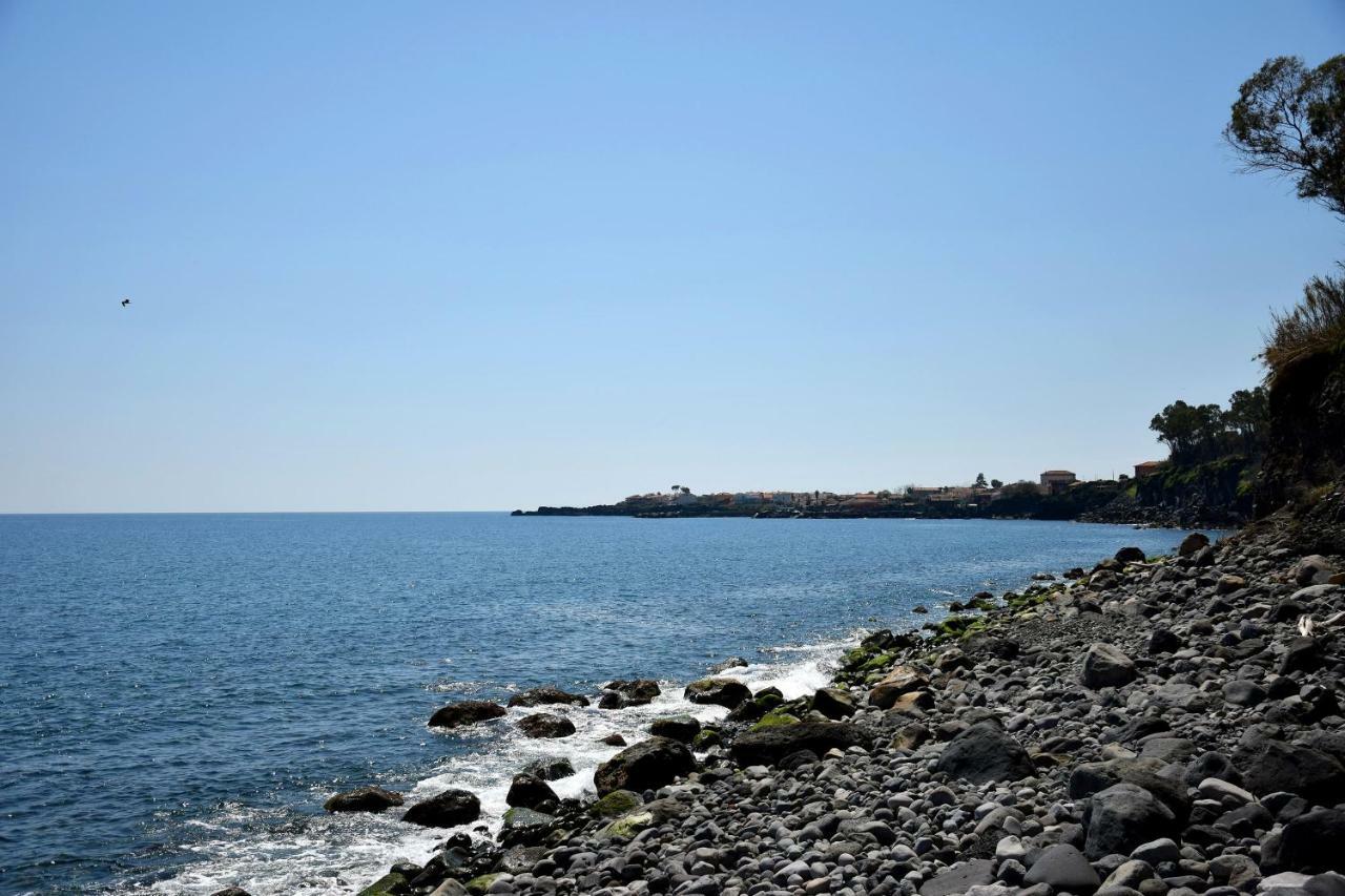 אסראלה Riviera Degli Eucalipti - Cottage In Riva Al Mare מראה חיצוני תמונה